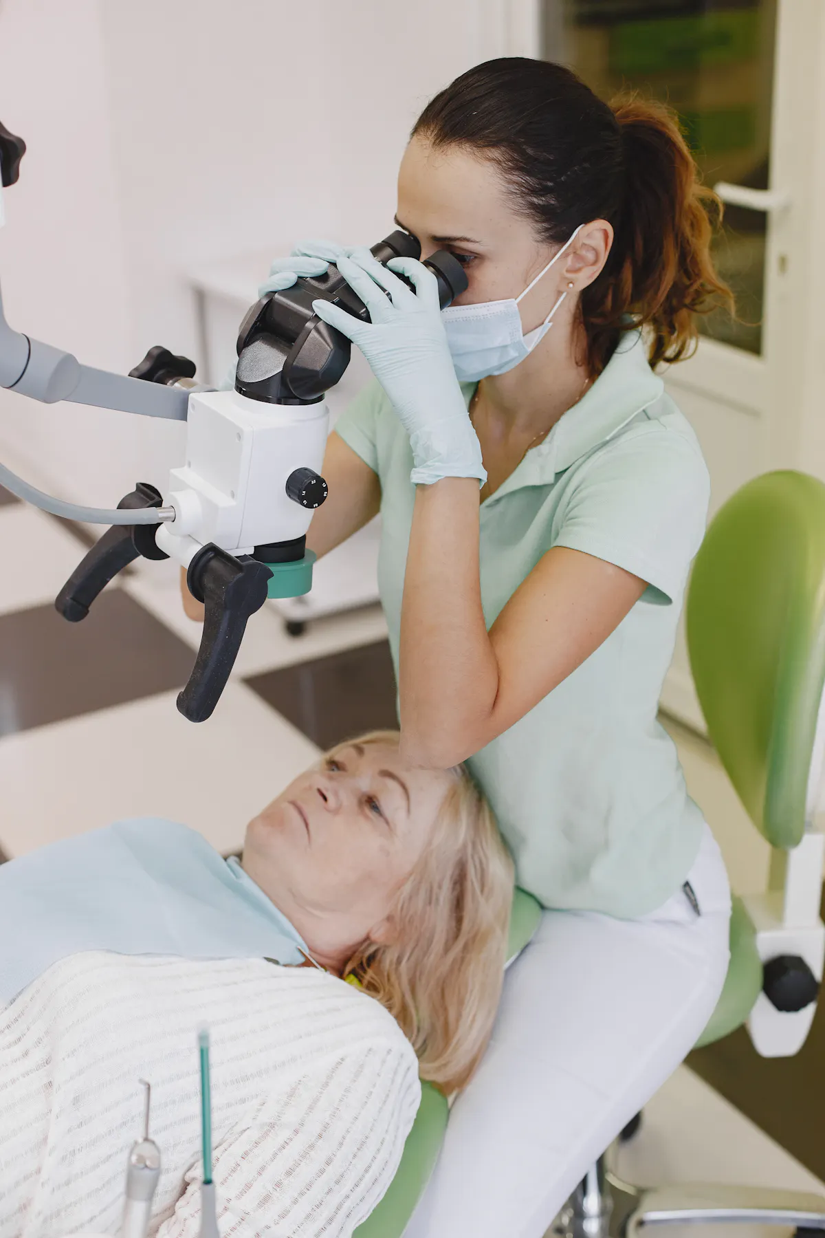 Dental implant treatment at Shining Smiles Periodontics